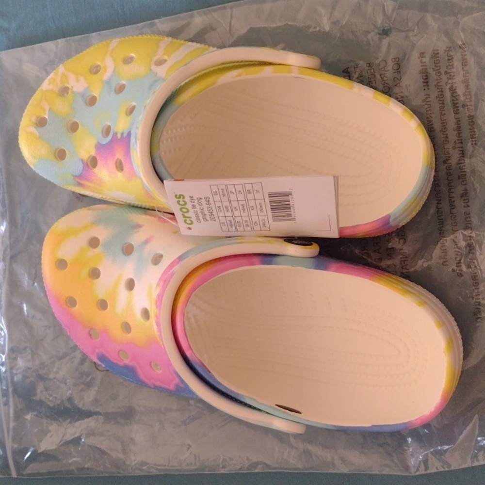Crocs W8/M6